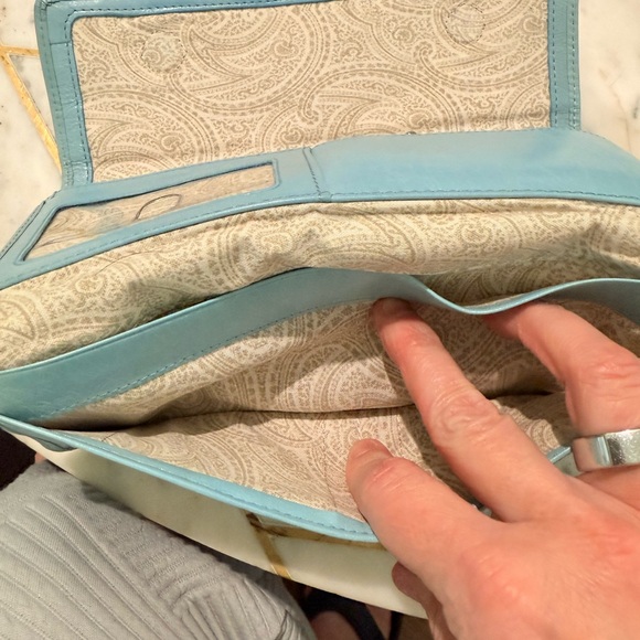 HOBO Light Blue Leather Wallet - Picture 8 of 13